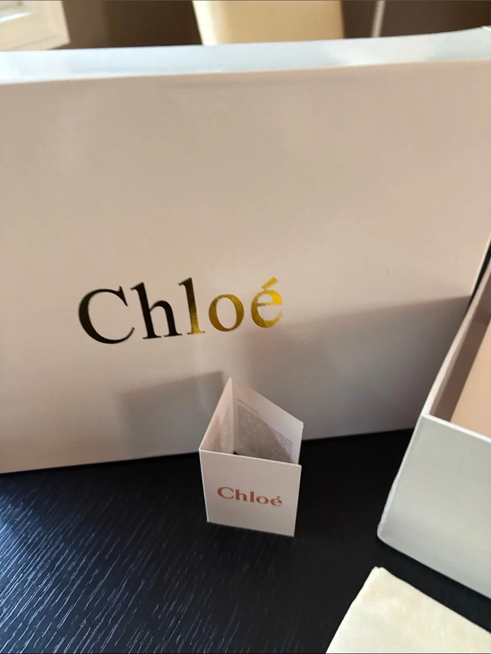 Like Chloe elevated platform
